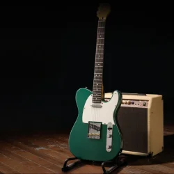 Donner DTL-600 Elektrisk Guitar inkl. taske (green metallic)