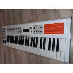 Brugt M-Audio Venom Synthesizer/Midi/Audio Interface/Keyboard