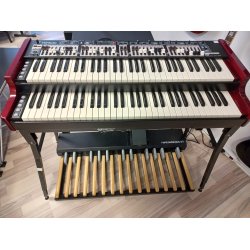 Brugt Nord C2D Combo Organ med Drawbars og Nord Pedal Keys 27