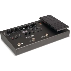 Blackstar IDX Floor Two High Performance Digital Multieffekt Guitar Pedalboard (designet til elektrisk, akustisk, bas &amp; guitar)
