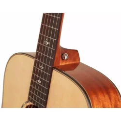 Tyma TD-10E Western Guitar inkl. kraftig transporttaske, capo, plektre &amp; rem