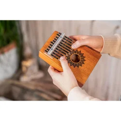 Meinl Sonic Energy KL1008H Lydhul Kalimba C Dur 10 Noder (Mahogni) inkl. tilbehr