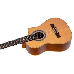 Ortega RQC25 Requinto Klassisk Guitar inkl. taske