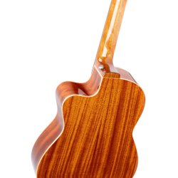 Ortega RCE238SN-FT 4/4 St�rrelse Klassisk Guitar m/mikrofon inkl. taske 