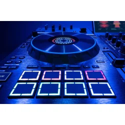 Denon DJ PRIME 4 G2 Standalone DJ System 4-kanales m/Stems, MPCe Performance Pads &amp; DMX