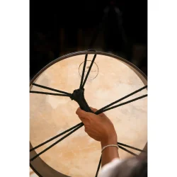 Meinl Sonic Energy RD16WB Ritual H�ndtromme m/gede skind (16&Prime;/40cm,Valn�dbrun)