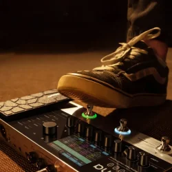 Donner Arena2000 Multi Effekt Guitar Pedal m/FVACM Teknologi &amp; 278 effekter