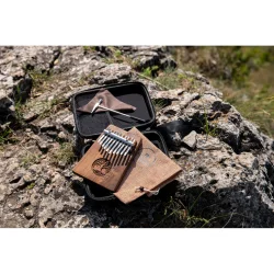 Meinl Sonic Energy KL1001TOL Solid Tree Of Life Kalimba C Dur 10 Noder (Sort Valn�d) inkl. tilbeh�r