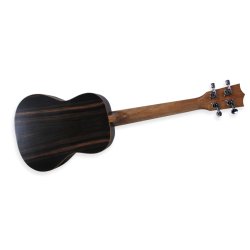 Reno RU440 tenor ukulele