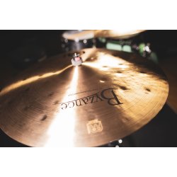 Meinl B22ETHC Byzance 22'' Extra Thin Hammered Crash B�kken