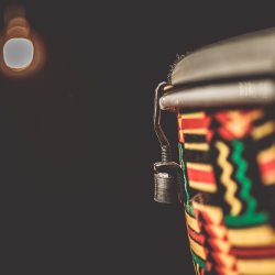 Meinl Percussion ADJ10-SI 10'' syntetisk djembe 