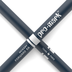 Promark TX5AW-BLUE Classic Forward 5A Painted Hickory Oval Wood Tip Trommestikker (Navy Blue)