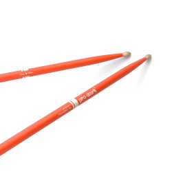 Promark TX5AW-ORANGE Classic Forward 5A Painted Hickory Oval Wood Tip Trommestikker (Bright Orange)