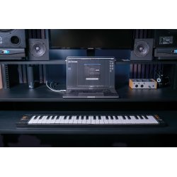 Carry-on fra Blackstar FC49 - Folding Midi Controller