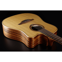 L�G T170DCE Dreadnought Western Guitar med pickup