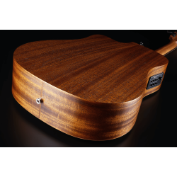 L�G T170DCE Dreadnought Western Guitar med pickup