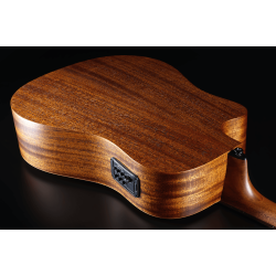 L�G T170DCE Dreadnought Western Guitar med pickup