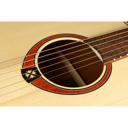 L�G T70D Dreadnought 