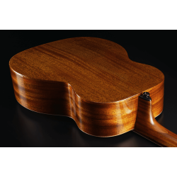 LG TRAVEL-SP Travel guitar, solid Engelmann spruce top
