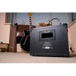 Blackstar ID:CORE V4 Stereo 20 2x10 Watt Stereo Guitar Combo