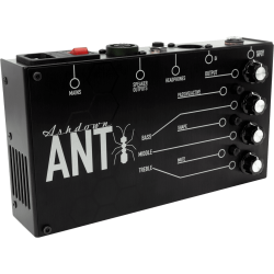 Ashdown The Ant 200w basforstrker i pedalformat