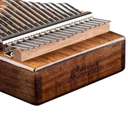 Ortega OKB1E Lizard Serien Lydhul Kalimba m/pickup C Dur 17 Noder (Akacie) inkl. tilbeh�r