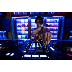 RANE SYSTEM ONE All-in-One Standalone Motoriseret DJ System