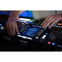 RANE SYSTEM ONE All-in-One Standalone Motoriseret DJ System