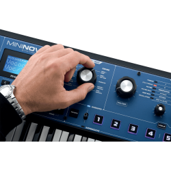 Novation MiniNova Synth