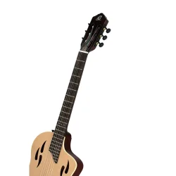 Ortega RTPSTD-NAT TourPlayer Series Slim Neck Thin body Klassisk Guitar m/mikrofon inkl. taske