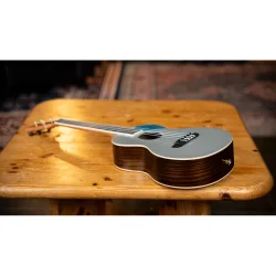 Ortega RUGH-PLT Ghost Serien Platinum Tenor Ukulele inkl. taske 