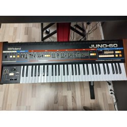 Vintage Roland Juno-60 Synth
