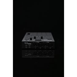 SoundSwitch Control One professionel lysstyring interface til DJ's