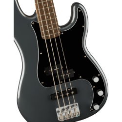 Squier by Fender Affinity Series� Precision Bass� PJ El Bas