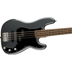Squier by Fender Affinity Series� Precision Bass� PJ El Bas