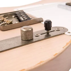 Vintage V62MRAB ICON Distressed Ash Blonde Elektrisk Guitar 