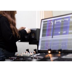 Adam Audio A4V S-Series Aktiv 2-vejs Studio Monitor med 4'' Woofer 