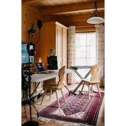 Adam Audio A7V A-Series Aktiv 2-vejs Bass Reflex Nearfield Monitor med 7'' Woofer