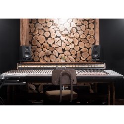 Adam Audio A7V A-Series Aktiv 2-vejs Bass Reflex Nearfield Monitor med 7'' Woofer