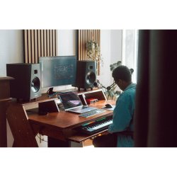 Adam Audio T8V T-Series Aktiv 2-vejs Nearfield Studio Monitor med 8 Woofer