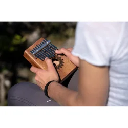 Meinl Sonic Energy KL1008H Lydhul Kalimba C Dur 10 Noder (Mahogni) inkl. tilbehr