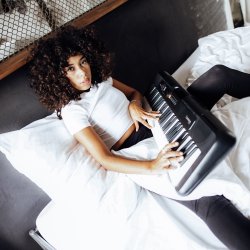 Casio CT-S200BK Keyboard