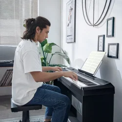 Donner DEP-45 Digital-Elektrisk 'Begynder' Keyboard Klaver (88 semiv�gtede tangenter) inkl. tilbeh�r