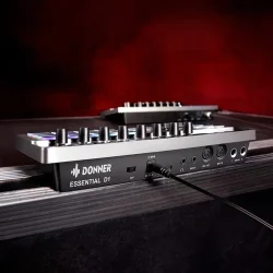 Donner Essential D1 12-spors Trommemaskine m/64-trins sequencer, finger-drumming &amp; effekter