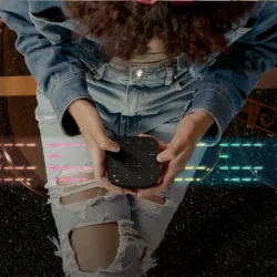 Donner MEDO H�ndholdt Multifunktionel MIDI-controller &amp; Synthesizer