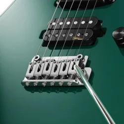 Donner DST-700 Elektrisk Guitar m/HSS-konfiguration inkl. taske (Gr�n) 