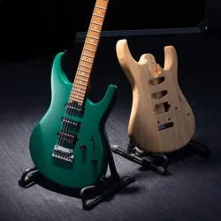 Donner DST-700 Elektrisk Guitar m/HSS-konfiguration inkl. taske (Gr�n) 