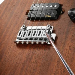 Donner DST-700 Elektrisk Guitar m/HH-konfiguration inkl. taske (Naturlig)