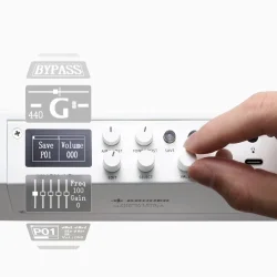Donner HUSH-I PRO Silent Travel Elektrisk Guitar m/18 indbyggede effekter inkl. taske &amp; tilbeh�r (Metallic White)