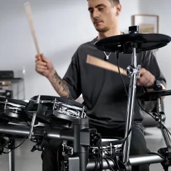 Donner Beat 8-delt Elektrisk Trommes�t m/1000 lyde &amp; 50+50 trommes�t lyde